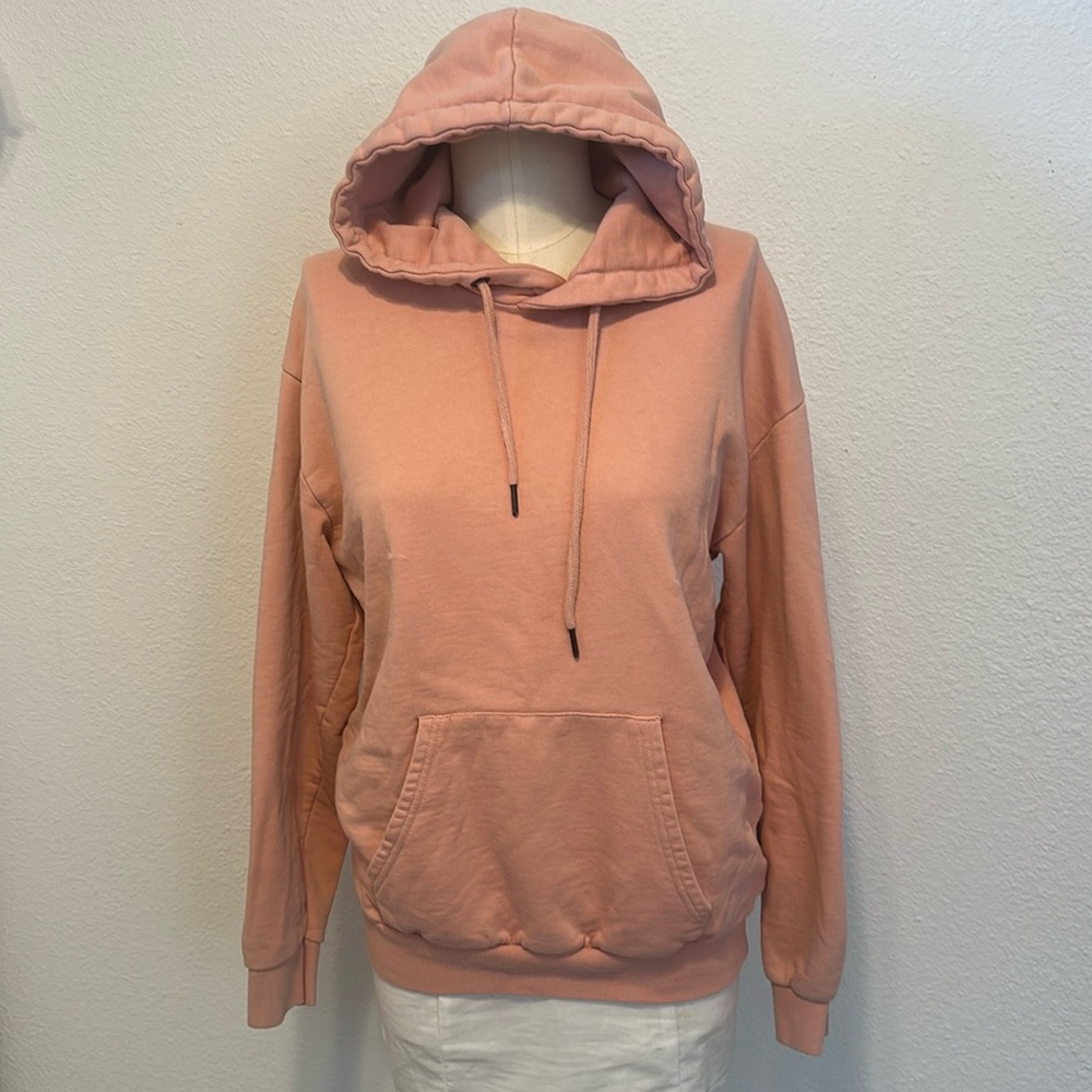 Zara Hoodie in Pery good conditions.